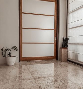 luxury-bathroom-epoxy-floor